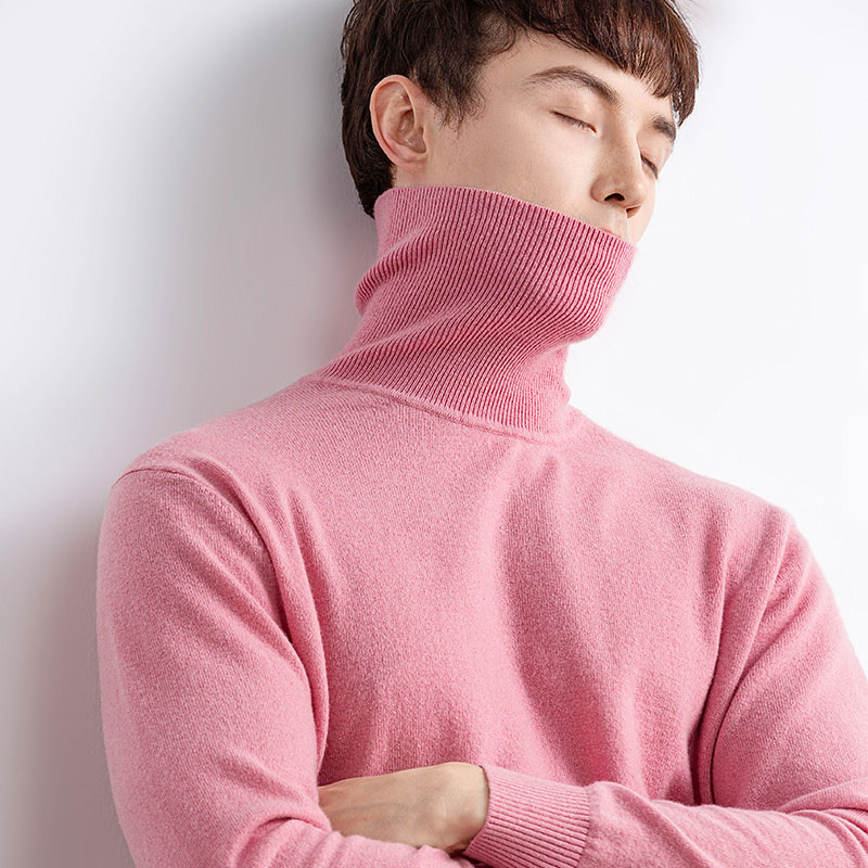 모직 스웨터, 터틀넥 스웨터, V 넥 스웨터, 탱크 탑 및 풀오버는 가을을위한 필수 패션 아이템입니다.